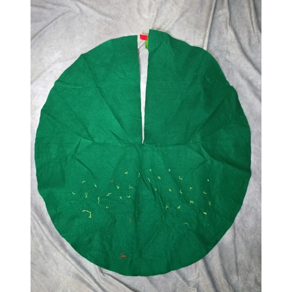 Bucilla Finished Jeweled Tree Skirt Santas Workshop Kit No 33247